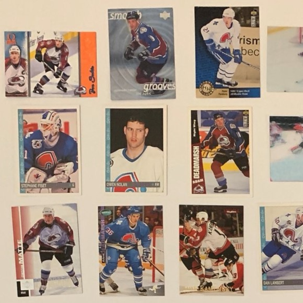 Quebec Nordiques & Colorado Avalanche - Lot of 16 Vintage NHL
Hockey Cards
